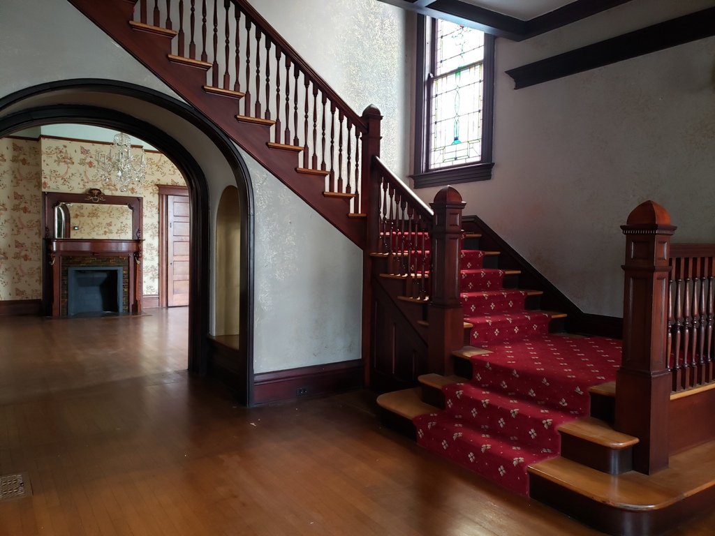 For Sale 6,042 SF+/ Historic Home in Downtown Huntsville Zoned